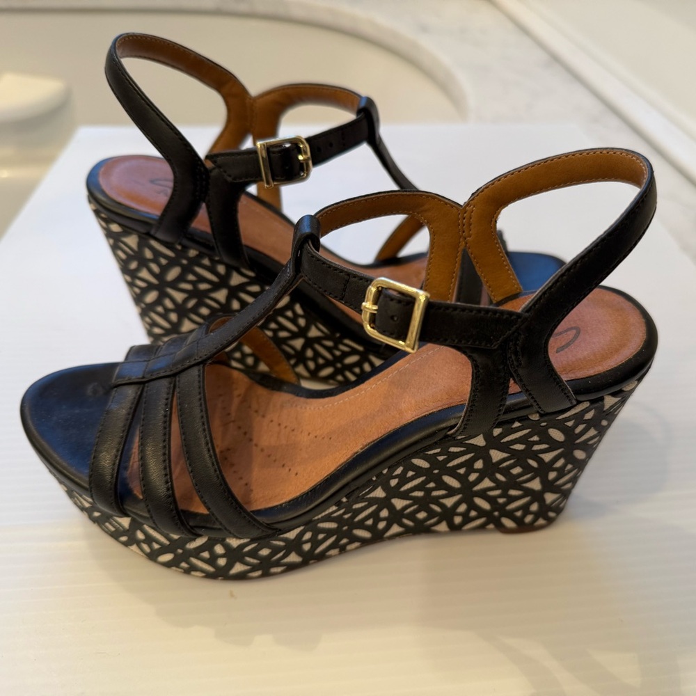 Clarks Amelia Avery Leather Wedge Sandals US 6 - Picture 5 of 7